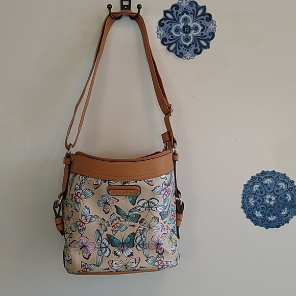 Rosetti Handbags - New without Tags Rosetti butterfly purse